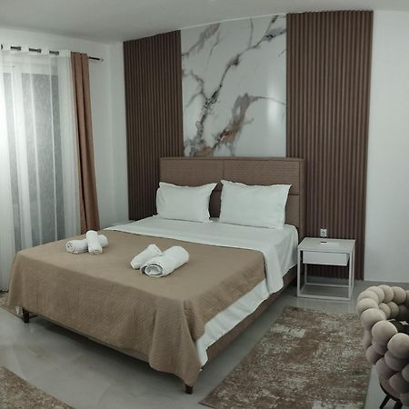 Kahari Apartments ウルツィニ エクステリア 写真